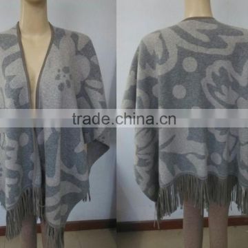 cashmere poncho with genunie leather