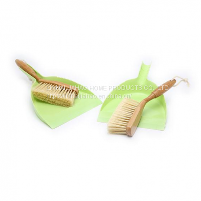 Dustpan set