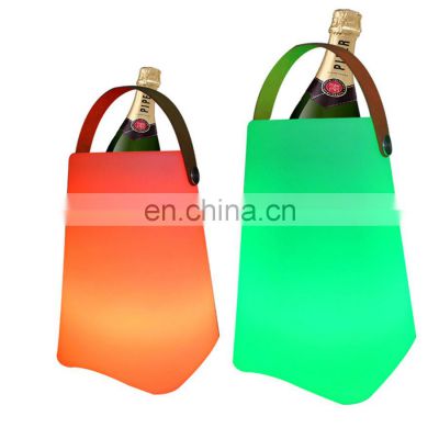 Outdoor Night Light color changing Rechargeable cordless Portable plastic lantern cube music speaker with led lighting