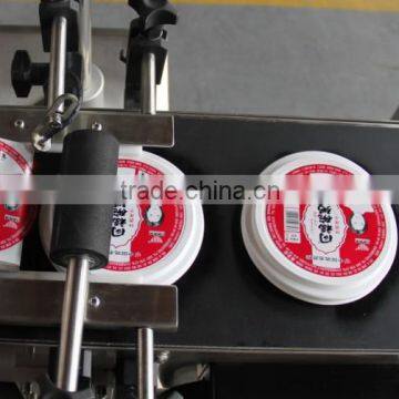 Cosmetics Plane Labeling Machine photo-3