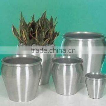 Aluminium Planters/Aluminium garden planters/Garden planters