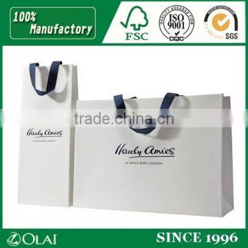 Popular White Garment Paper Bag with Ribbon Handle