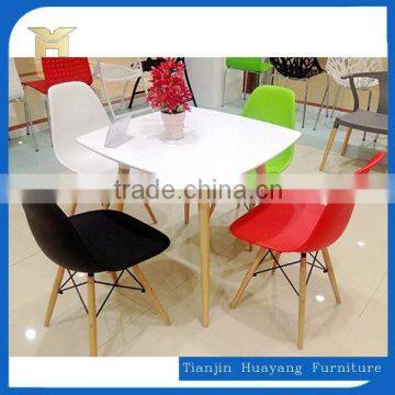 High Quality Cheap PP Plastic Emes Chair Replica