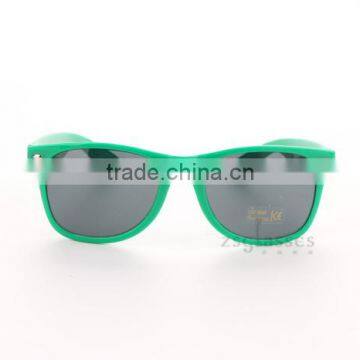 Custom Logo Sunglasses photo-4