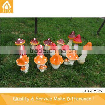 Resin Artificial Mushrooms For Garden Decoration