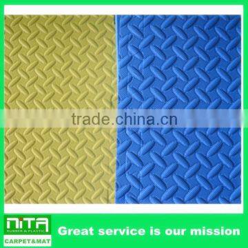 Anti-slip leaf pattern EVA puzzle mat