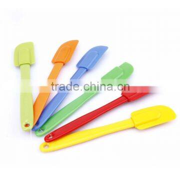 New product and colorful plastic spatula