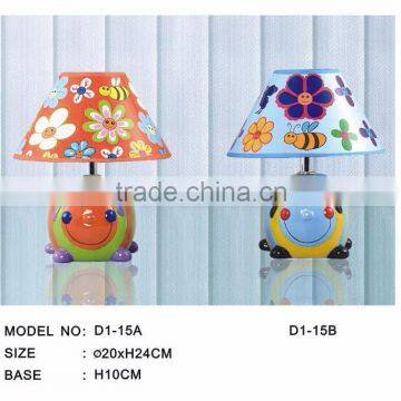 kid's ceramic table lamp