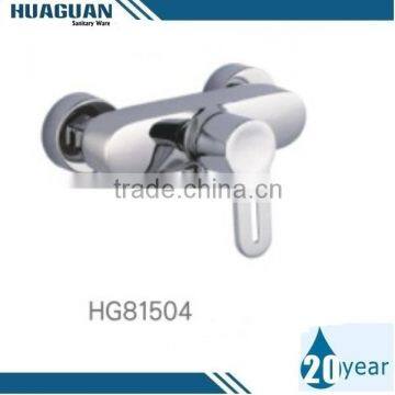 Single Handle Bathtub Mixer with Shower Massage Shower Head in Wenzhou Sanitary Wares Manufacturer