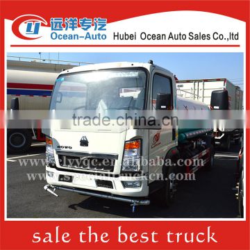 SINOTRUK HOWO 4000liter capacity water tank truck