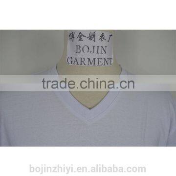 White V Neck t Shirt