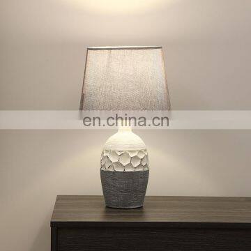 China Home Decoration Custom Unique Reading Lights Cheap Bedside Porcelain Table Lamp for Office photo-6