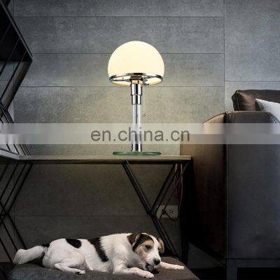 European Table Hotel Restaurant Decoration Rechargeable LED Table Lamp Romantic Dinner Light