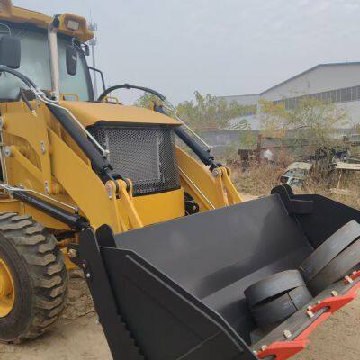 Luxury 420F, Folks! The Backhoe Loader is Equipped With an Optional 4-in-1 Bucket and Hydraulic Breaker - Produced by Shandong Luzhuang. photo-5
