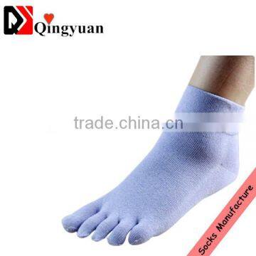 colourful breathable ankle popular design five fingers women fuzzy cotton socks