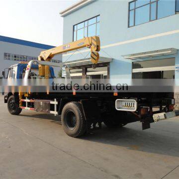 New Coming 4x2 Dongfeng Flatbed Truck Mounted Crane