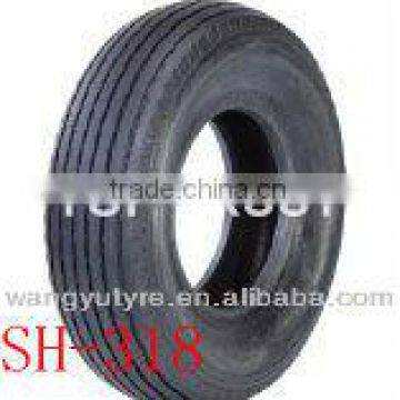 high quality 900-17-8PR tubeless sand tyre with Qingdao Factory.