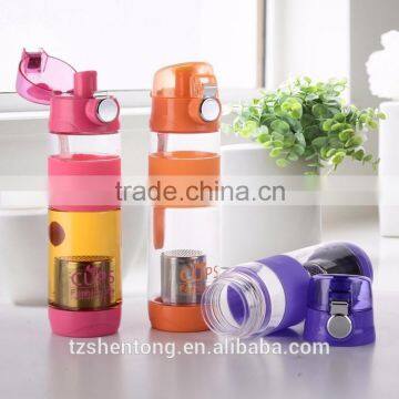 Flip Top Lid Tea Infuser Plastic Water Bottle