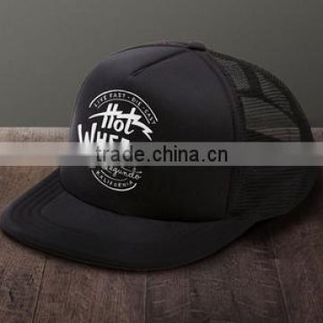 Wholesale Custom Printing Flat Bill Cap Short Bill Foam Plain Trucker Cap Mesh Hat