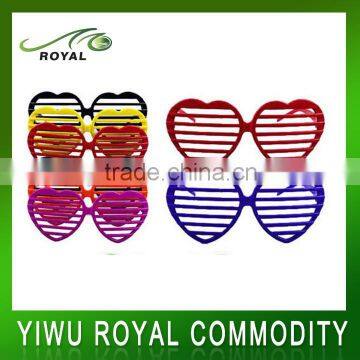 Colorful Window Blinds Heart Shaped Plastic Sunglasses