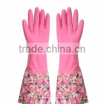 Household all purpose Retro funky floral design rubber gloves wash up