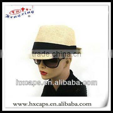 Womens classic straw cloche bow hat