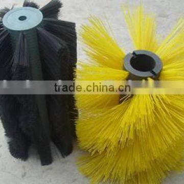 Cleaning Cylindrical Brush