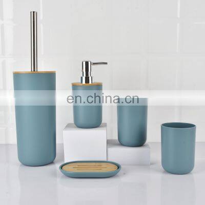 Modern European Style Household 6 Pieces Bamboo Lid Plastic Bathroom Sets Luxury Bathroom Accessories for Hotels