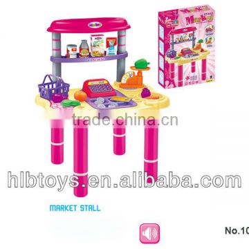 Kitchen table set w/lights,music ,kitchen play set