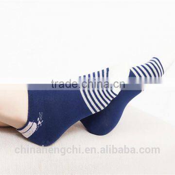 Women Young Teen Girls Red Striped Tube Socks photo-2