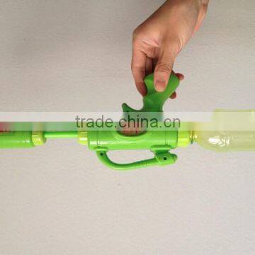 Plastic Water Gun With Beverage Bottle photo-3