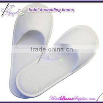 cheap 100% polyester white terry slippers, white towelling spa slippers for hotels, spas