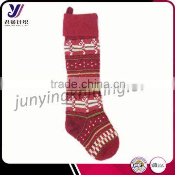 Fashion wool felt knitted red Christmas gift stocking factory wholesale sales ( accept the design draft)