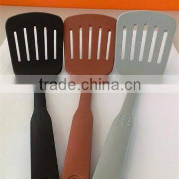 FDA,LFGB Approval Kitchen Equipment Nylon Utensil Manufacturer New Style Colorful Kitchen Tools Nylon Utensil Set