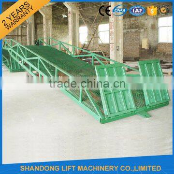 Adjustable Safety Chain Mobile Loading Ramp For Container