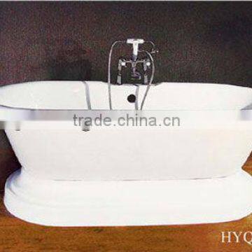 free standing enameled cast iron bathtub