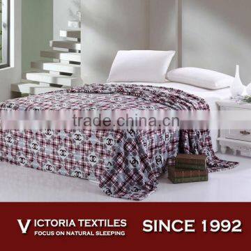 famous brand printed flannel fabric blanket all sizes