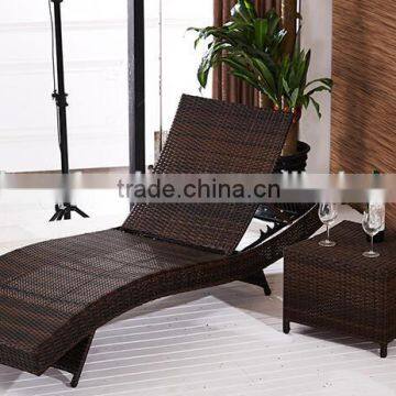 Promtional rattan adjustable sun lounger at very very cheap price