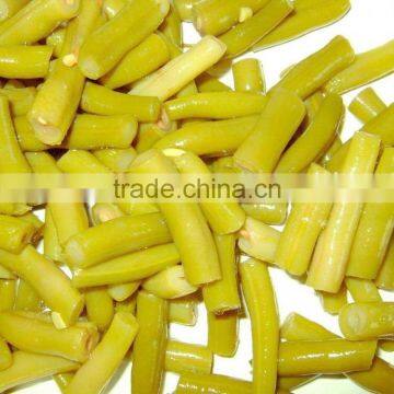 green beans in brine