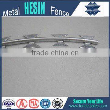 BTO-22 Hot-dipped Galvanized Razor Barbed Wire