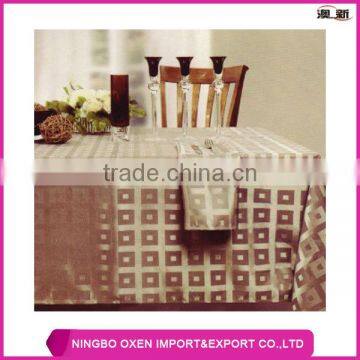 Jacquard Checkered Table Cloth