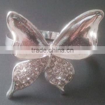 decorative butterfly zinc alloy napkin ring with rhinestones