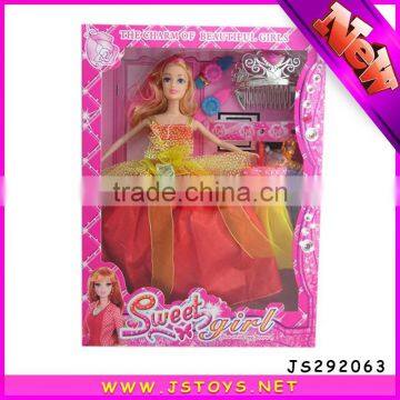 wholesale custom made plastic doll