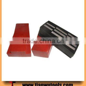 Indian Small Fickert Grinding Granite