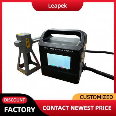 Portable Rechargeable Wireless Handheld Laser Marking Machine 20W 100x100mm 0.01mm Precision Metal Plastic Protection
