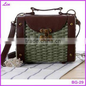 Fashion Girl's Beige Paper Straw Craft Bag photo-4