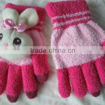 sewing smartphone gloves for touch screen and panel