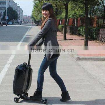 Polycarbonate Suitcase photo-3