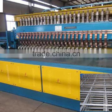 China manufacturer welded wire mesh machine