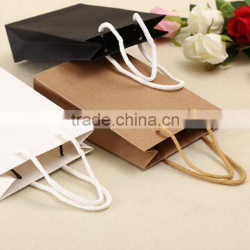 Jewelry bag / Jewelry paper bag / gift paper bag